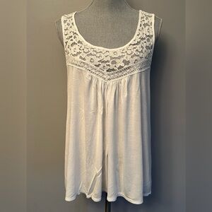 Sleeveless Pleated Loose Lace Crochet Look Top size 2X